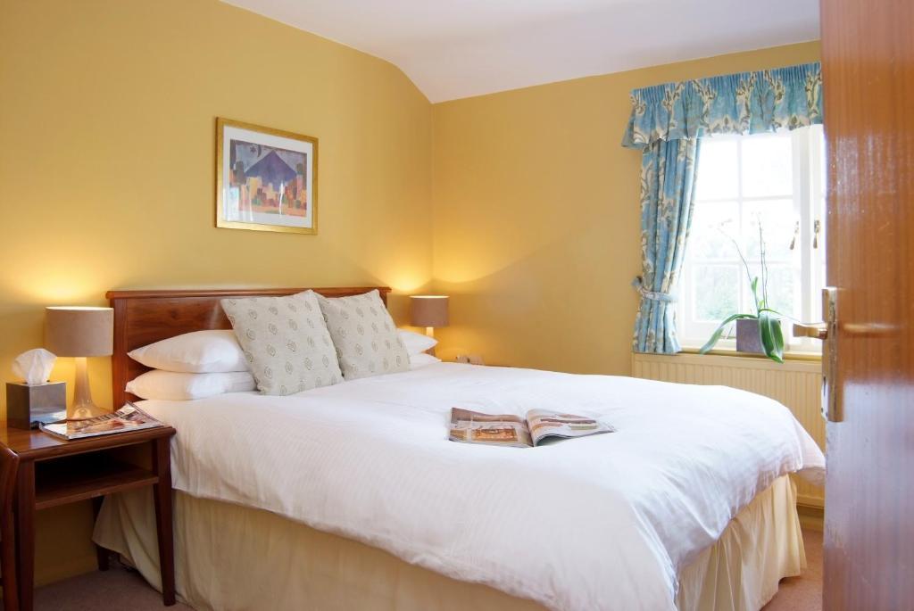 Tumbling Weir Hotel Ottery St Mary Habitación foto