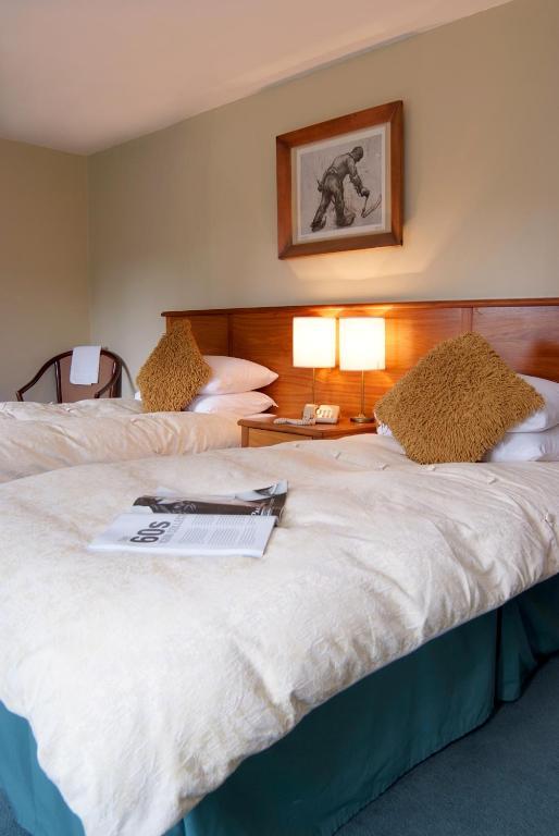 Tumbling Weir Hotel Ottery St Mary Habitación foto